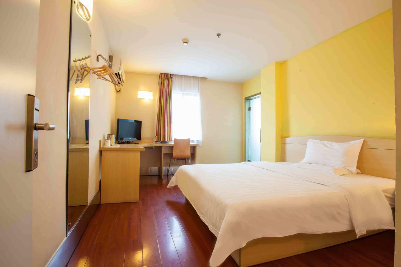 7Days Inn Zixing Dongjianghu Номер фото